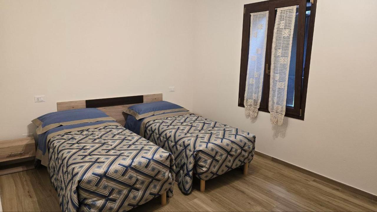 Ca Mandarein Panzió Quattro Castella Kültér fotó